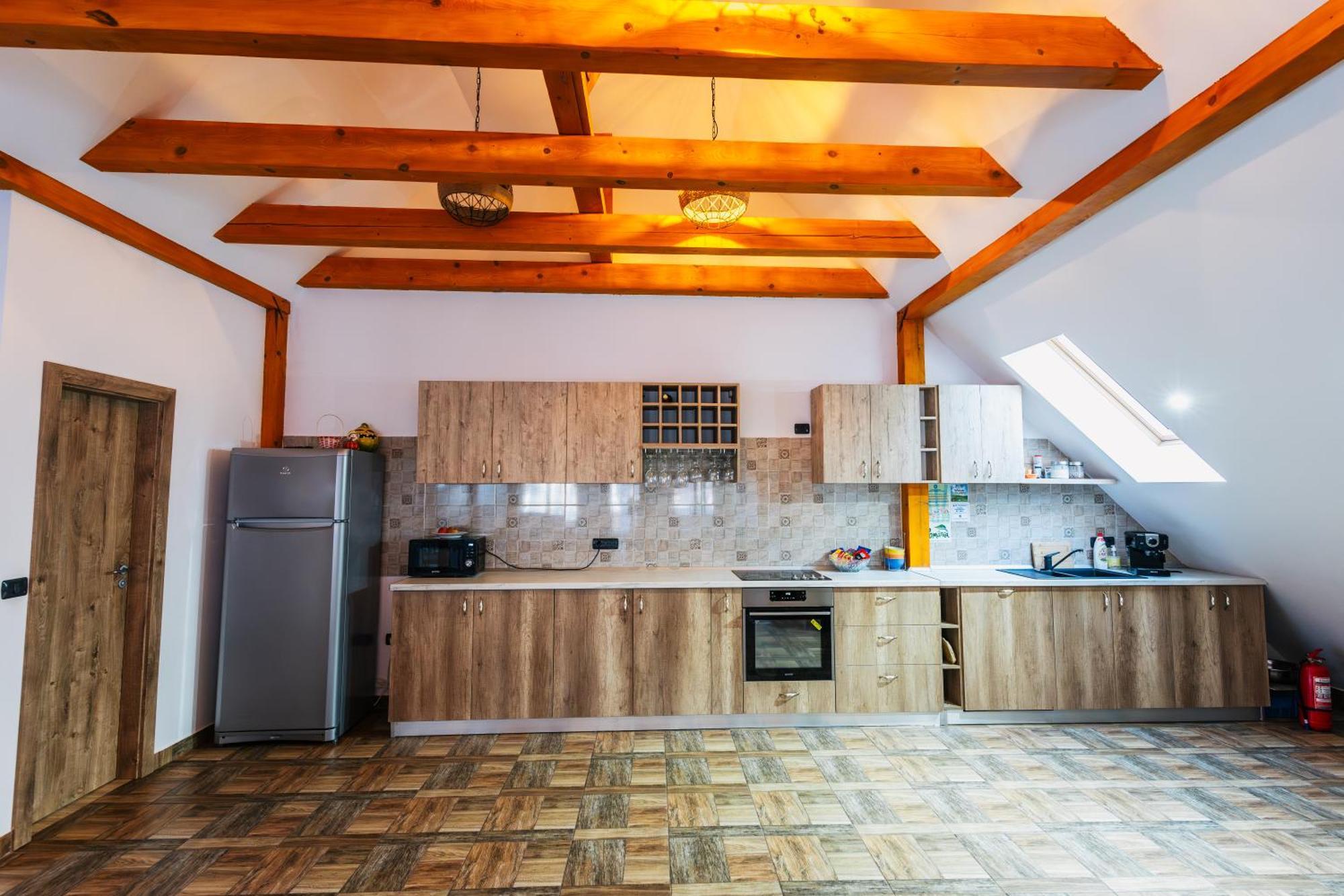 Casa Diana Rasnovヴィラ エクステリア 写真