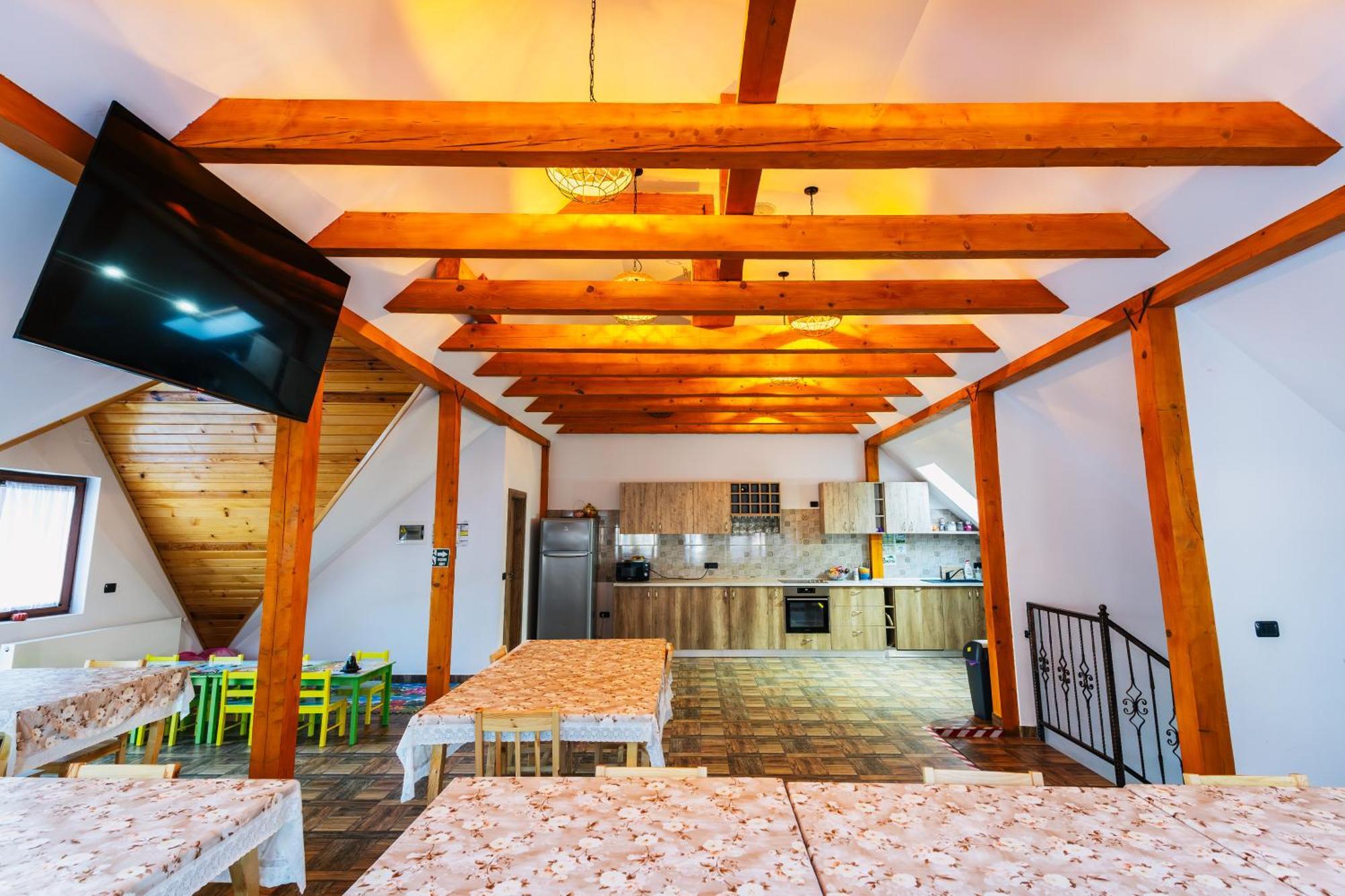 Casa Diana Rasnovヴィラ エクステリア 写真